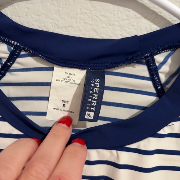 Sperry White Blue Top Sider Rashguard Top Beach Surf Nautical Gym SMALL - Picture 4 of 5